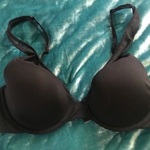 Victoria’s Secret T-shirt bra
